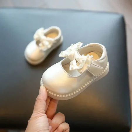 كندرة ببيون مع لؤلؤ