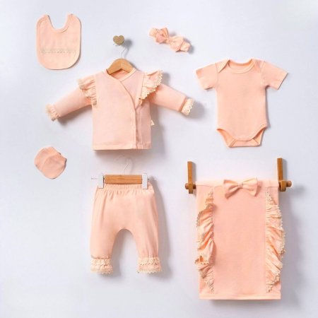 طقم بيبي 7 قطع مع بطانية