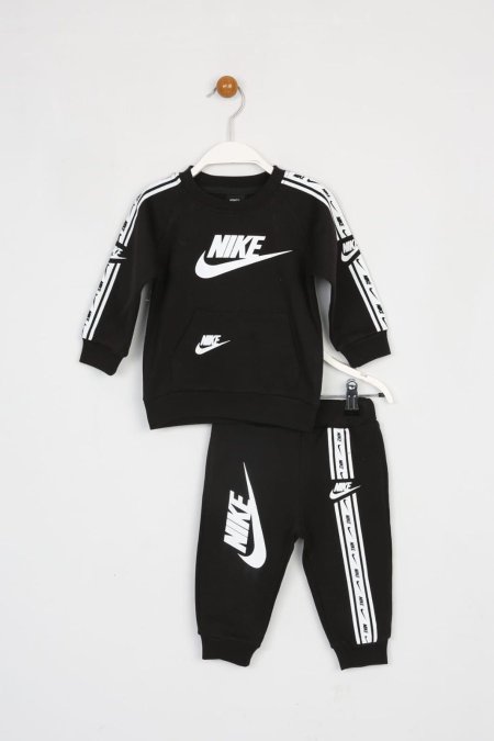 بدلة Nike  - الأسود <br> <span class='text-color-warm'>نفدت الكمية</span>